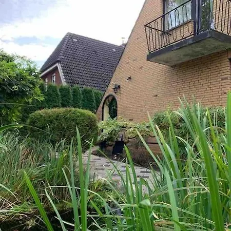 Hébergement de vacances Entire Close To Hamburg, Train&airport Nearby